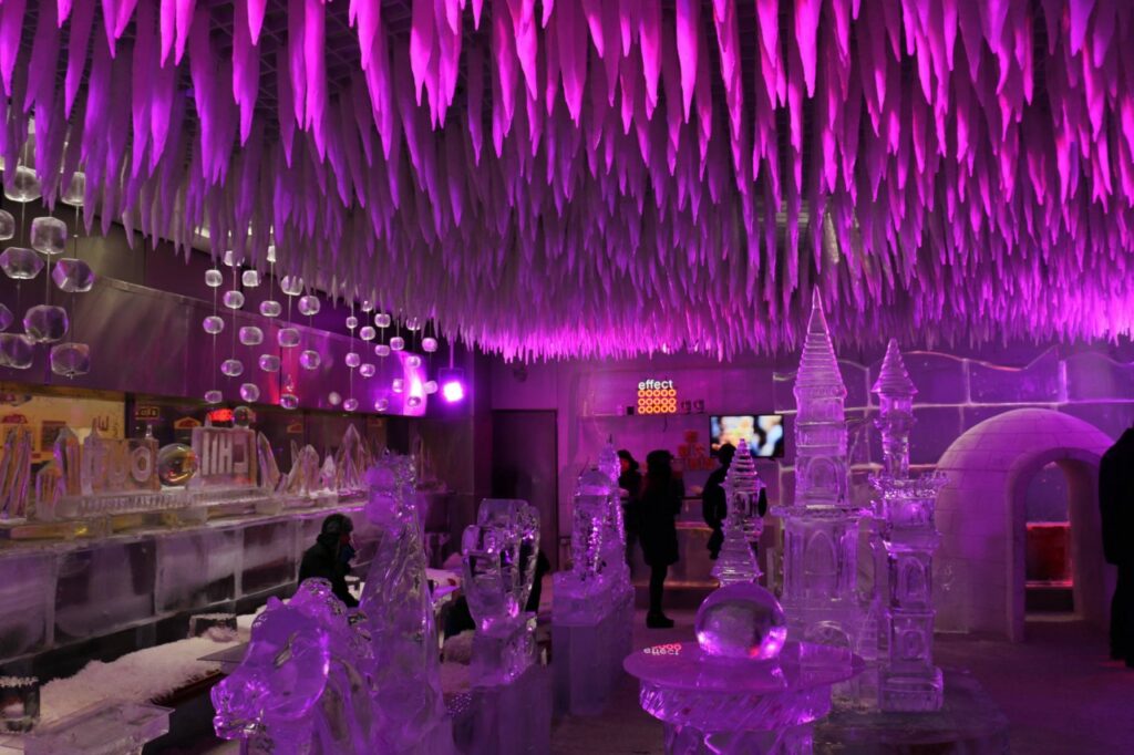 Chillout Ice Lounge, boire un verre en dessous de 0 degrés à Dubaï