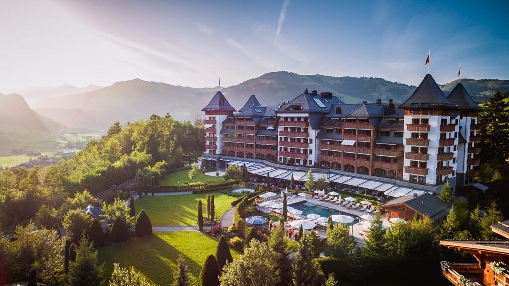 The Alpina Gstaad : Une nouvelle saison d’été sous le signe de la durabilité holistique