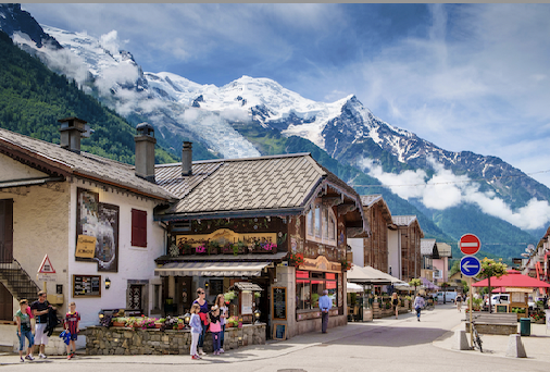 Chamonix, point de départ du Mont-Blanc 