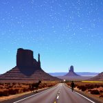 Monument_Valley_Road_Walk