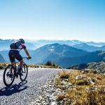 cycliste_montagne_alpes