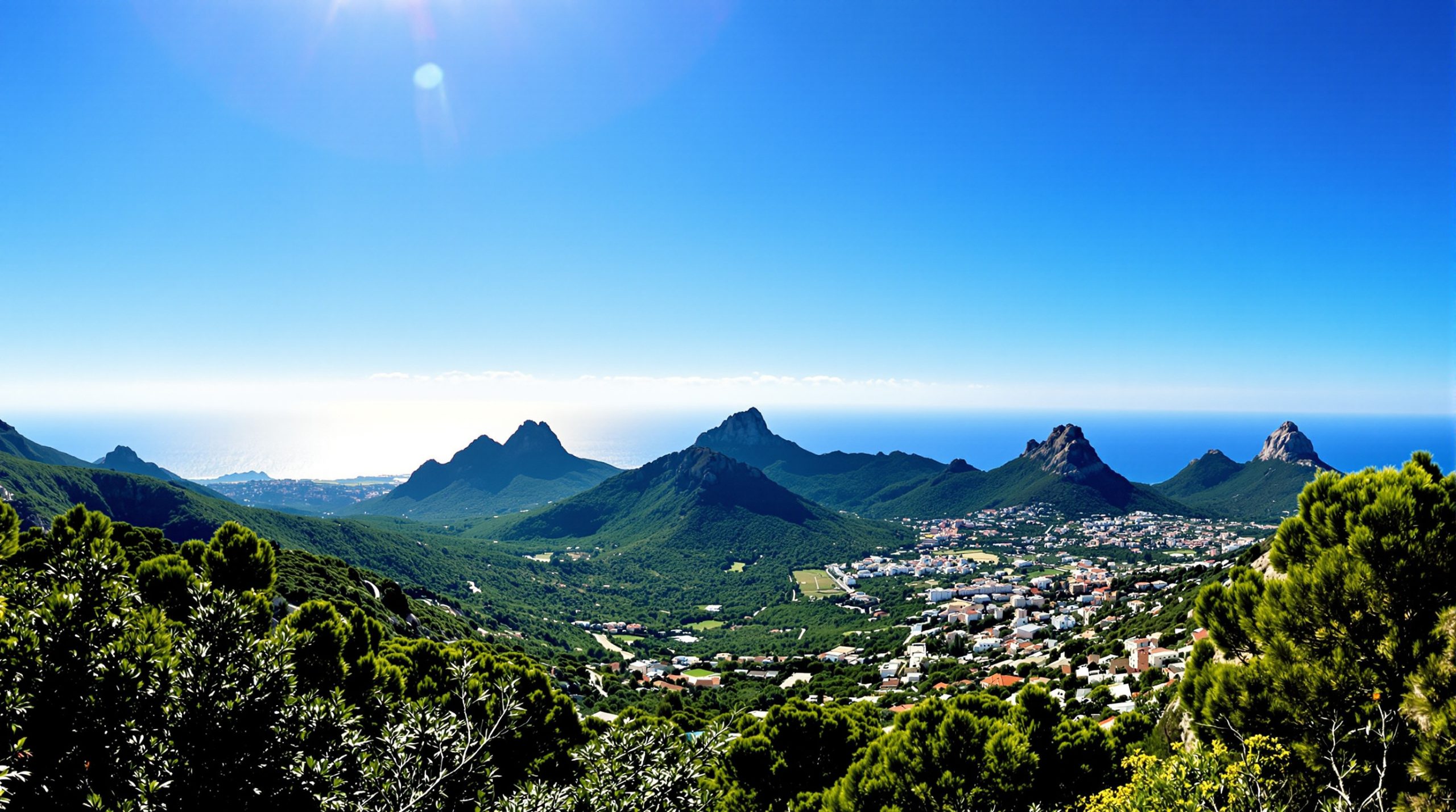 Tramuntana_Mediterranee_panorama